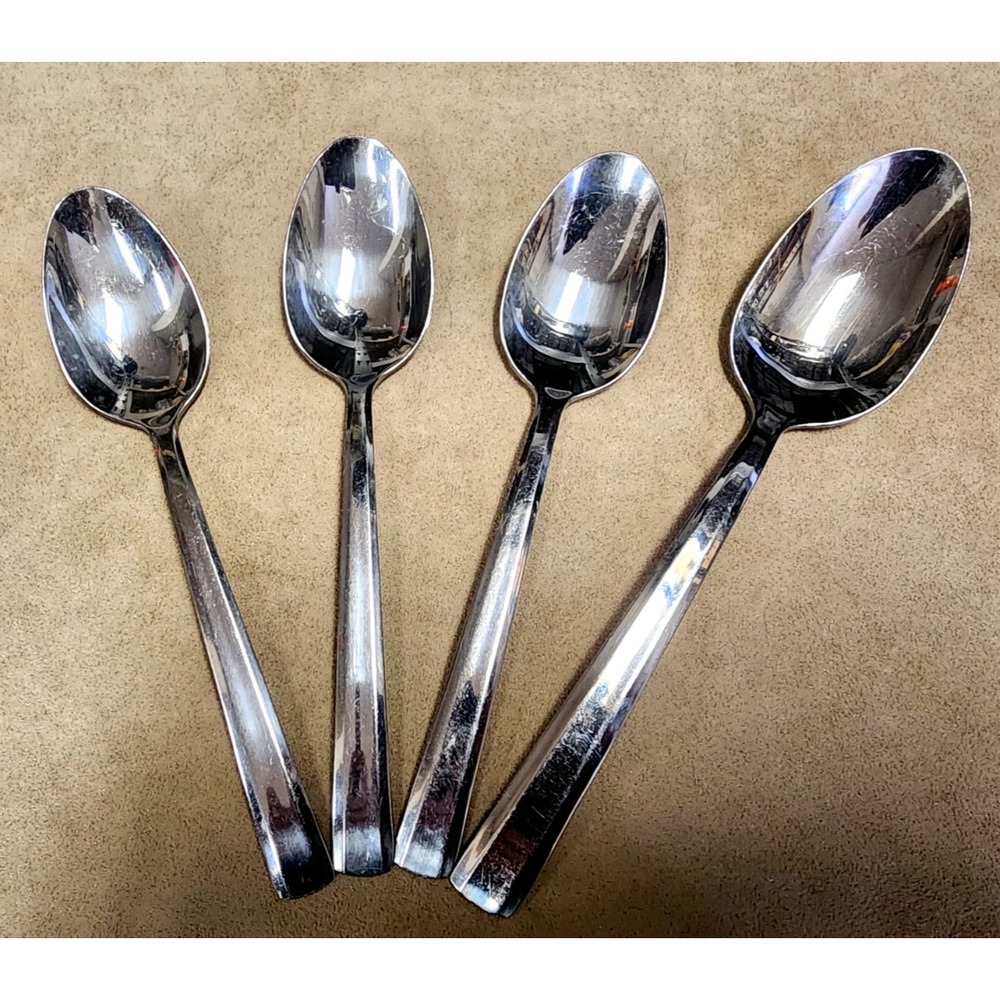 Studio Cuisine Delancey Glossy stainless flatware 3‎ teaspoons + 1 Tablespoon